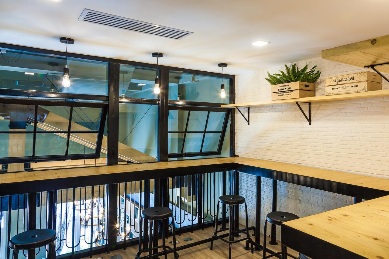Travel Light Hostel Pattaya Exteriér fotografie